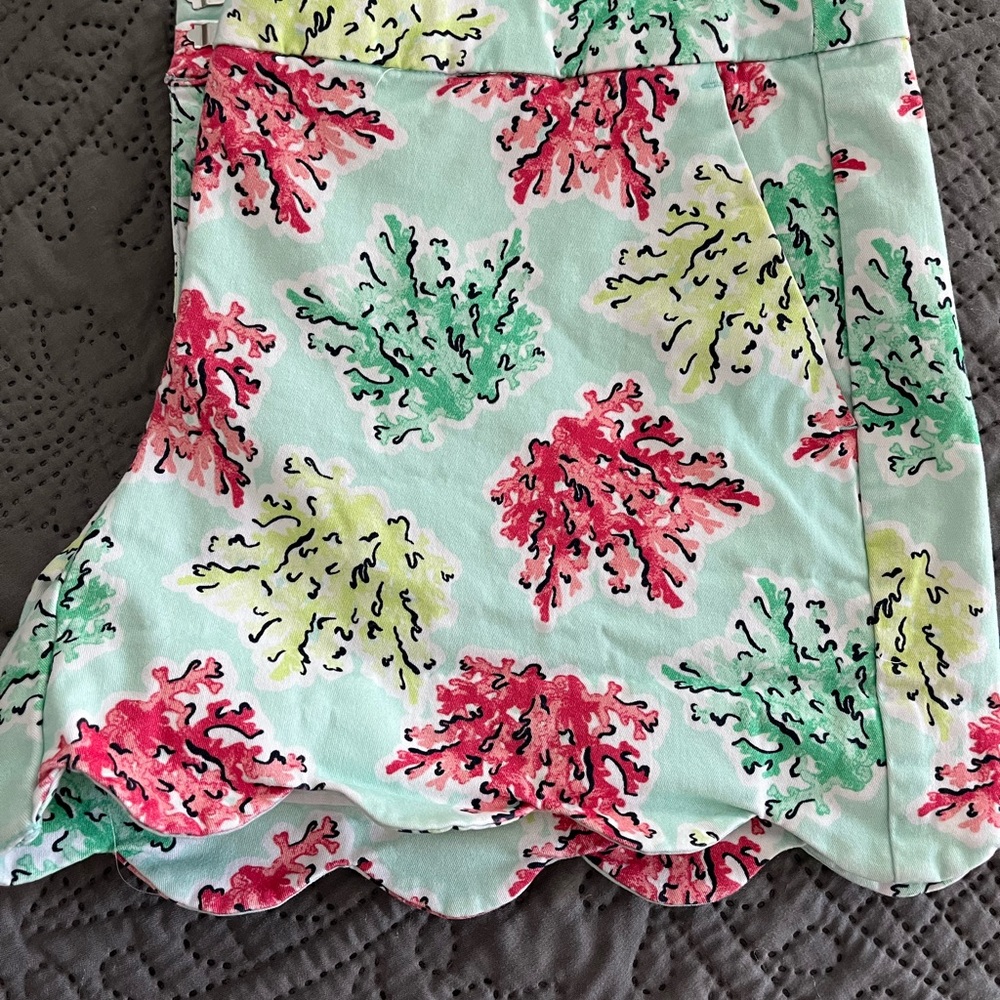Crown and Ivy shorts